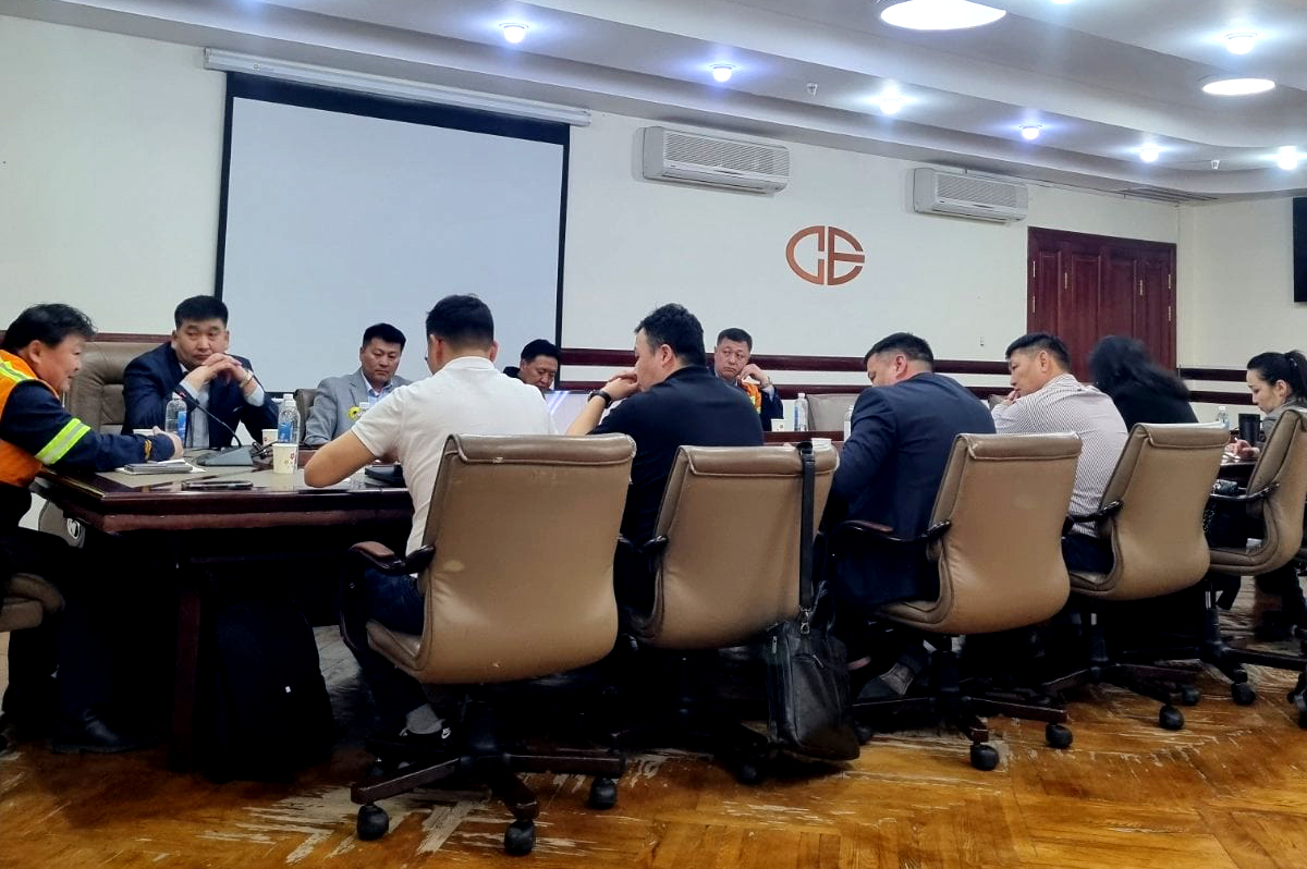 “Эрдэс боловсруулалт-2026” Олон улсын хурлын бэлтгэл ажил, төлөвлөгөөний талаар уулзалт 